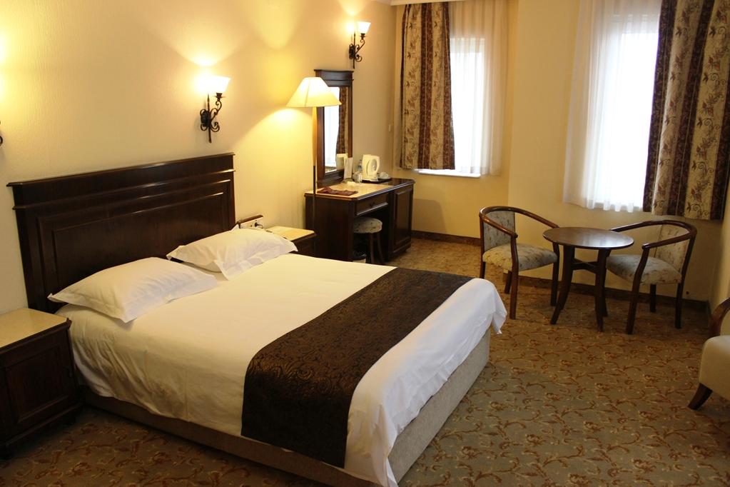 Montania Town Hotel มูดานยา ห้อง รูปภาพ