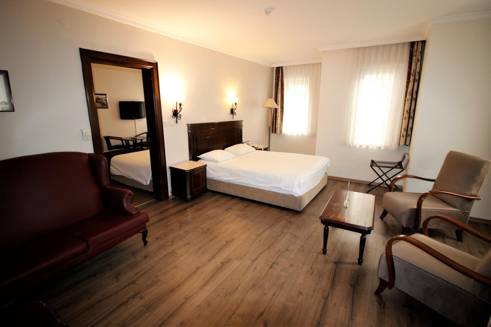 Montania Town Hotel มูดานยา ภายนอก รูปภาพ